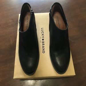 Lucky Brand Salza Bootie, slightly used